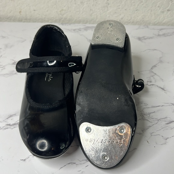 Freestyle Other - Girls Tap Dancing Shoes Size 11 Toddlers
